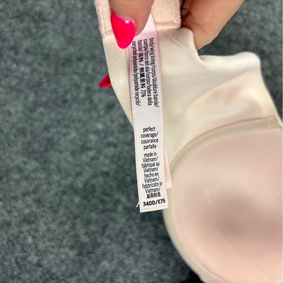 VICTORIA’S SECRET Women’s Perfect Coverage Underwire Bra Light Pink Size: 34DD - Picture 5 of 5